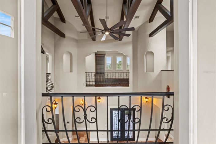 Image No.12-5 Bed House for sale