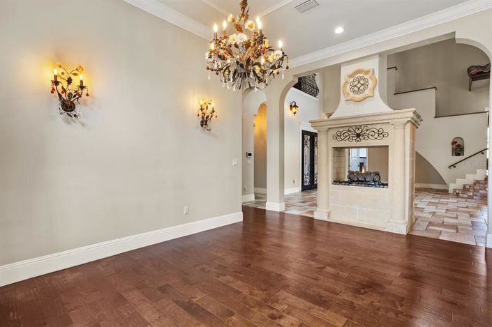 Image No.14-5 Bed House for sale