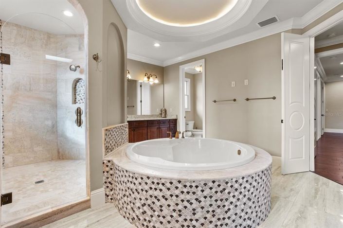 Image No.33-5 Bed House for sale