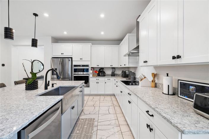 Image No.16-5 Bed House for sale