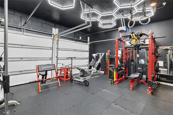 Image No.52-5 Bed House for sale