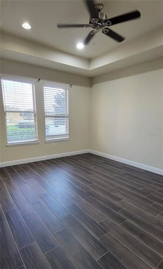 Image No.12-4 Bed House for sale