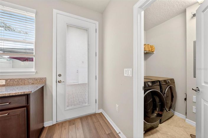 Image No.16-2 Bed Townhouse for sale