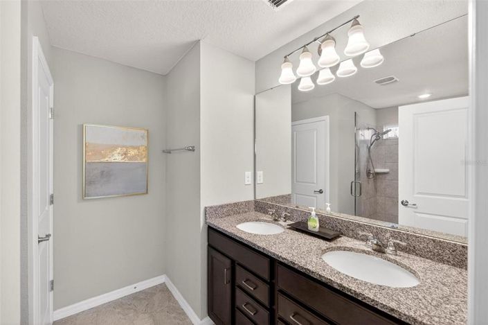 Image No.34-2 Bed Townhouse for sale