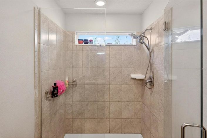 Image No.39-2 Bed Townhouse for sale