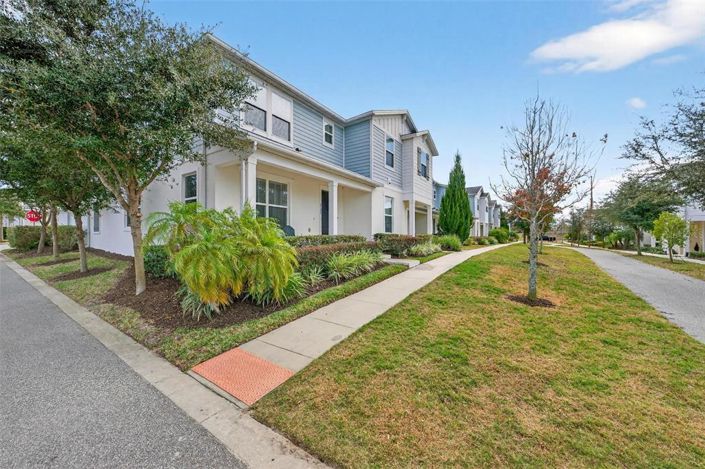 Image No.49-2 Bed Townhouse for sale