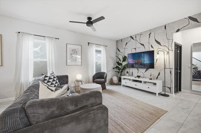 Image No.3-3 Bed House for sale