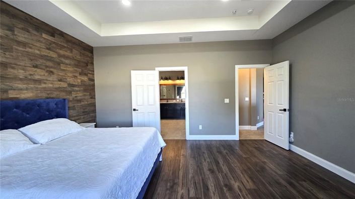 Image No.19-4 Bed House for sale