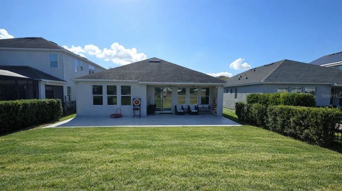 Image No.2-4 Bed House for sale