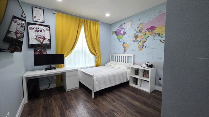 Image No.30-4 Bed House for sale