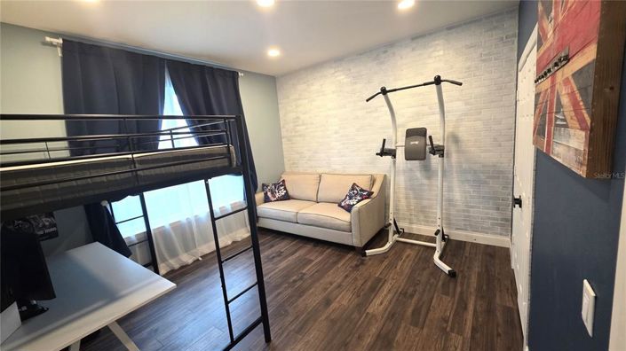 Image No.39-4 Bed House for sale