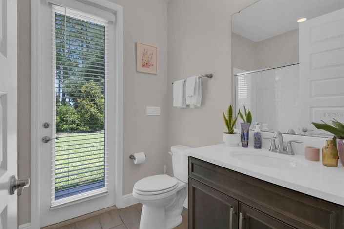 Image No.12-5 Bed House for sale