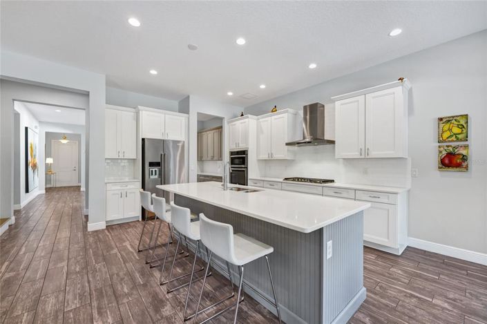 Image No.10-5 Bed House for sale