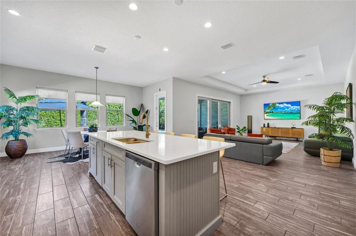 Image No.15-5 Bed House for sale