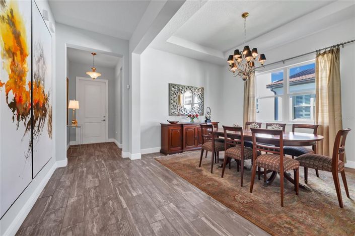 Image No.18-5 Bed House for sale