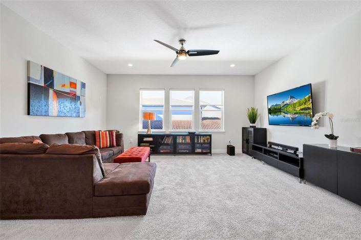 Image No.28-5 Bed House for sale