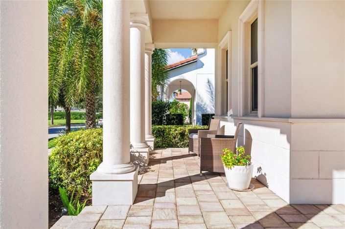 Image No.3-5 Bed House for sale