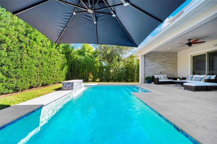 Image No.48-5 Bed House for sale