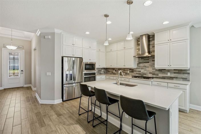 Image No.3-4 Bed House for sale