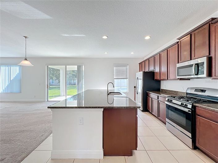 Image No.16-5 Bed House for sale