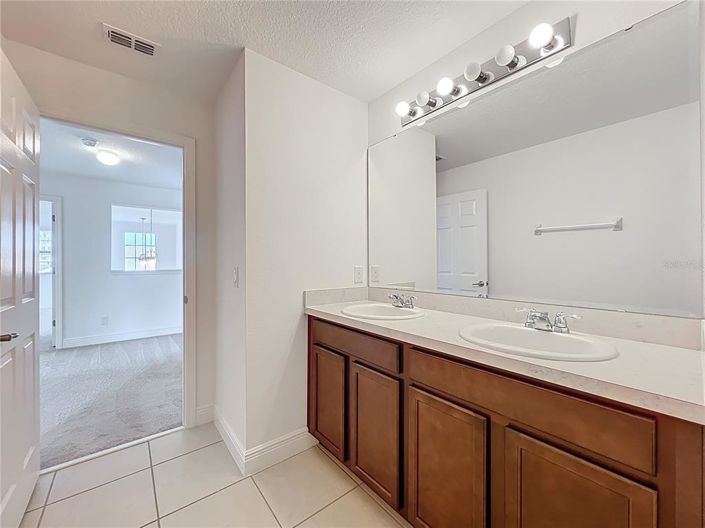 Image No.44-5 Bed House for sale