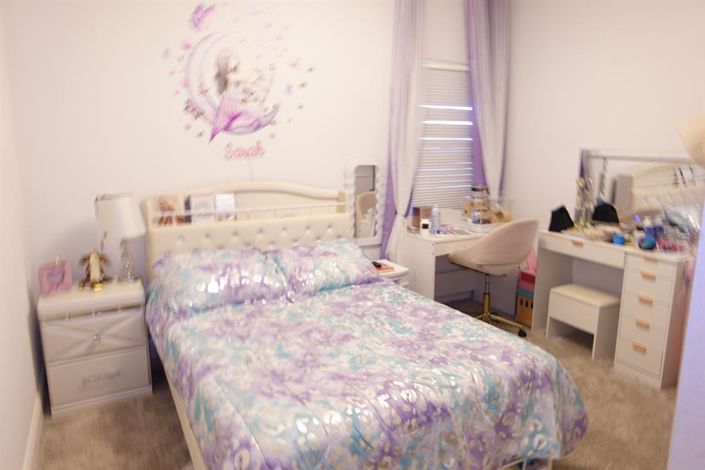 Image No.10-4 Bed Townhouse for sale