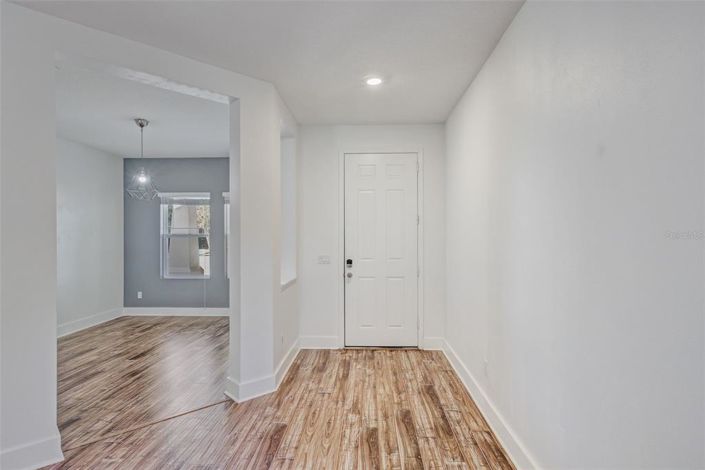 Image No.14-5 Bed House for sale