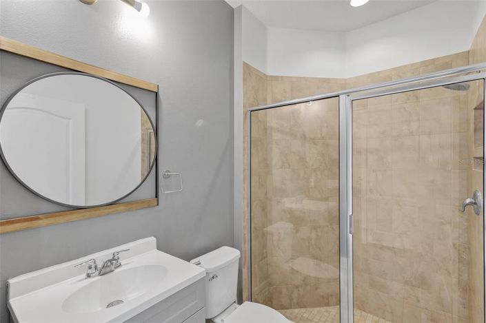 Image No.26-5 Bed House for sale