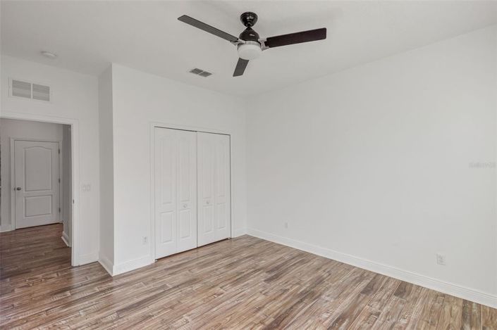 Image No.30-5 Bed House for sale