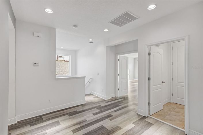 Image No.31-5 Bed House for sale