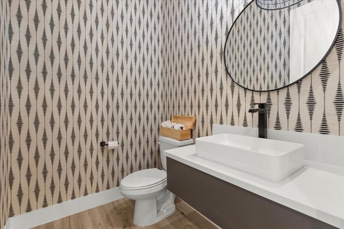 Image No.20-4 Bed House for sale