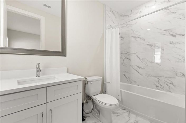 Image No.34-4 Bed House for sale