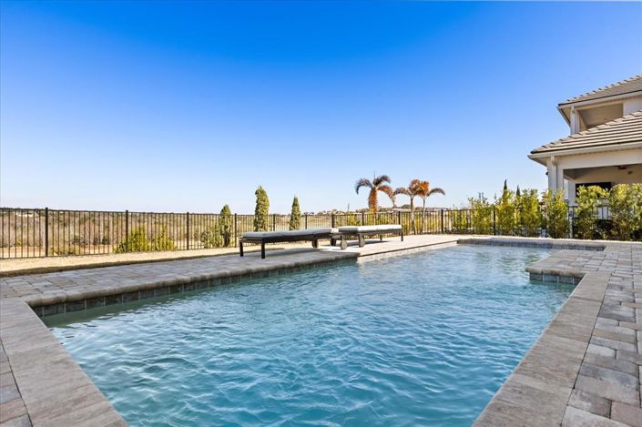 Image No.47-4 Bed House for sale