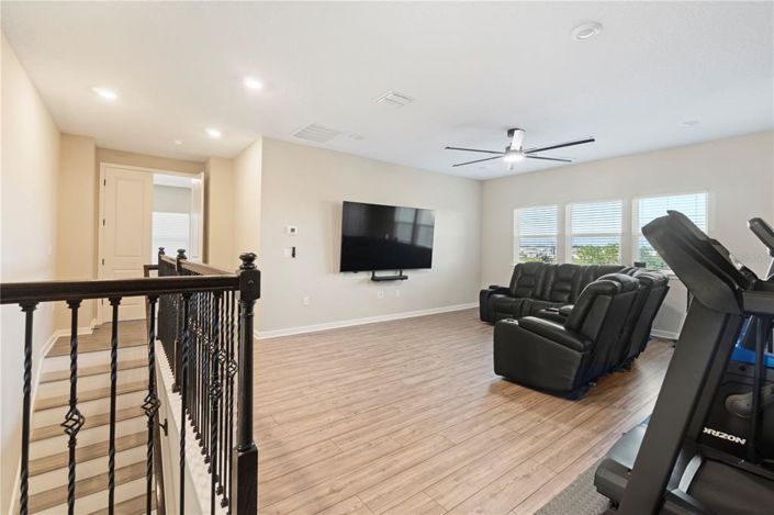 Image No.36-5 Bed House for sale