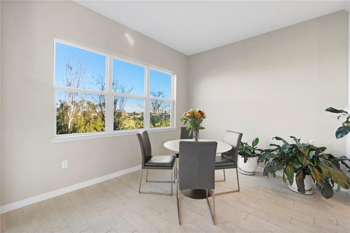 Image No.9-5 Bed House for sale