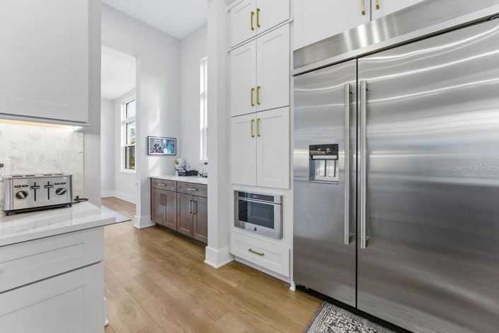 Image No.17-5 Bed House for sale