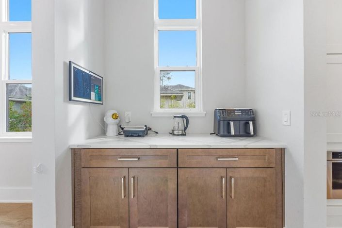 Image No.24-5 Bed House for sale