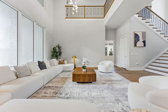 Image No.7-5 Bed House for sale