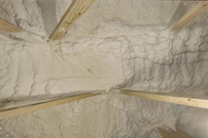 Image No.28-4 Bed House for sale