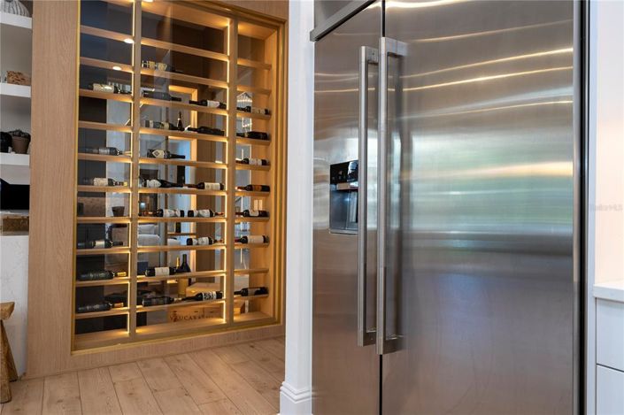 Image No.48-6 Bed House for sale