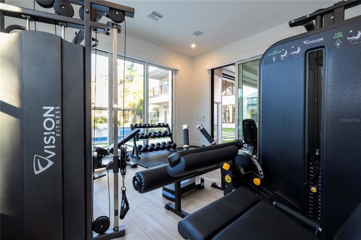 Image No.52-6 Bed House for sale