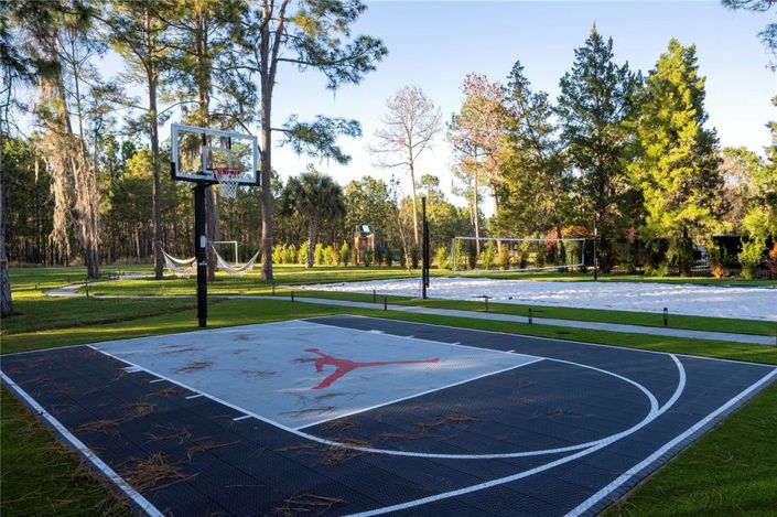 Image No.58-6 Bed House for sale