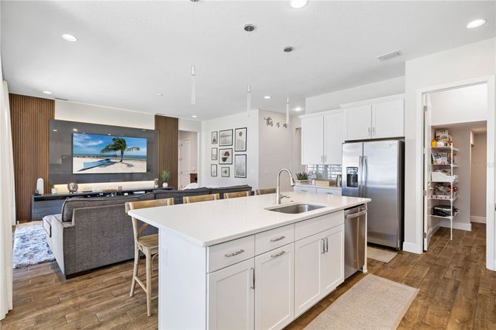 Image No.14-4 Bed House for sale