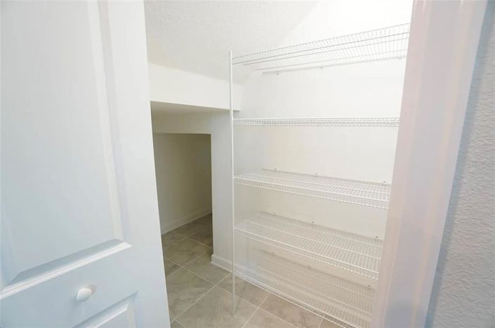 Image No.24-3 Bed Townhouse for sale