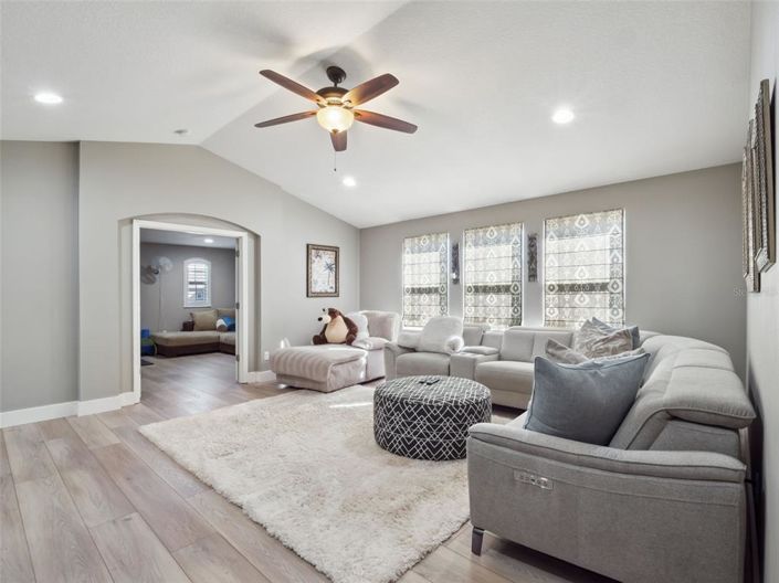 Image No.36-Maison de 4 chambres à vendre à Saint John