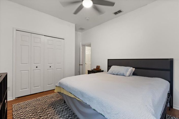 Image No.13-5 Bed House for sale