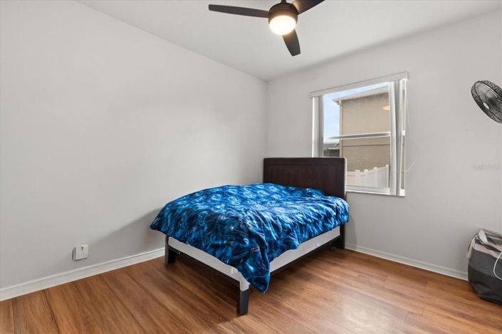 Image No.15-5 Bed House for sale