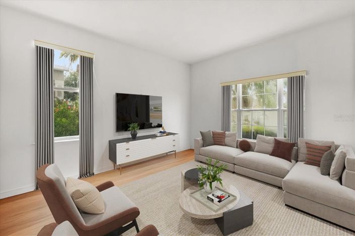 Image No.4-5 Bed House for sale