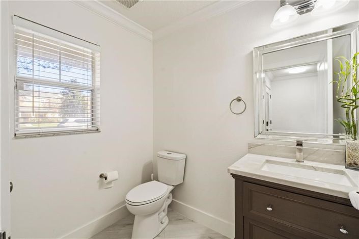 Image No.17-4 Bed Townhouse for sale