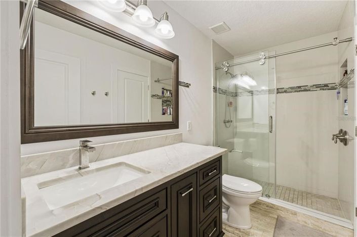 Image No.22-4 Bed Townhouse for sale